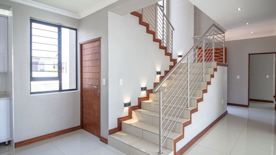 5 Bedroom Property for Sale in Sonheuwel Mpumalanga