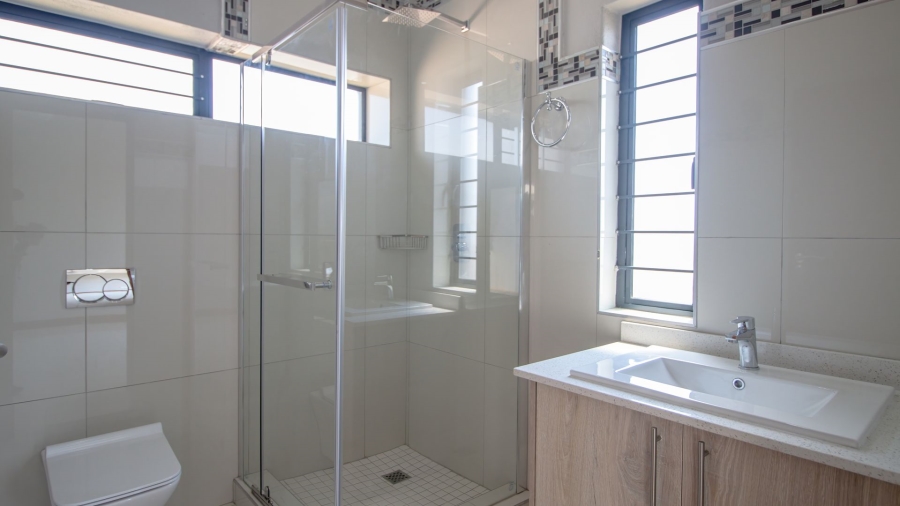 5 Bedroom Property for Sale in Sonheuwel Mpumalanga