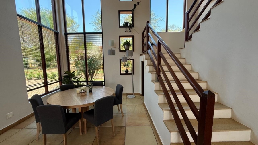 5 Bedroom Property for Sale in White River Country Estate Mpumalanga