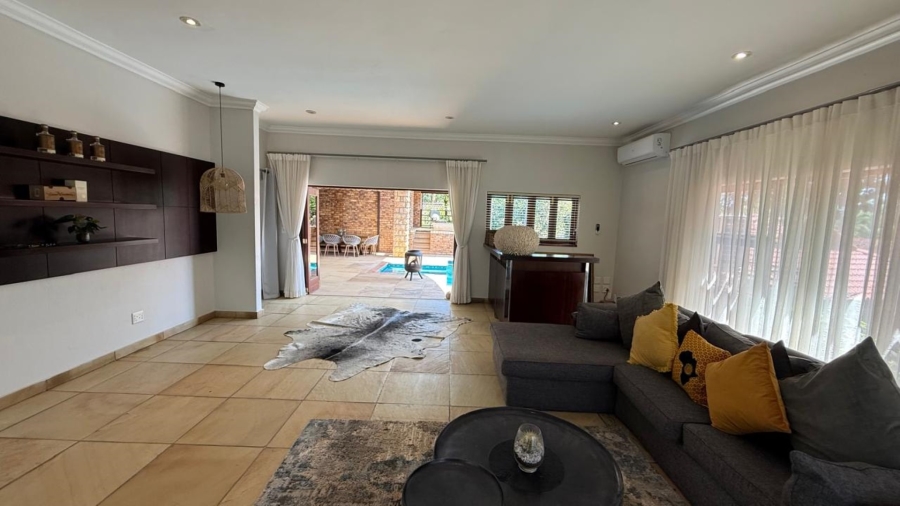 5 Bedroom Property for Sale in White River Country Estate Mpumalanga