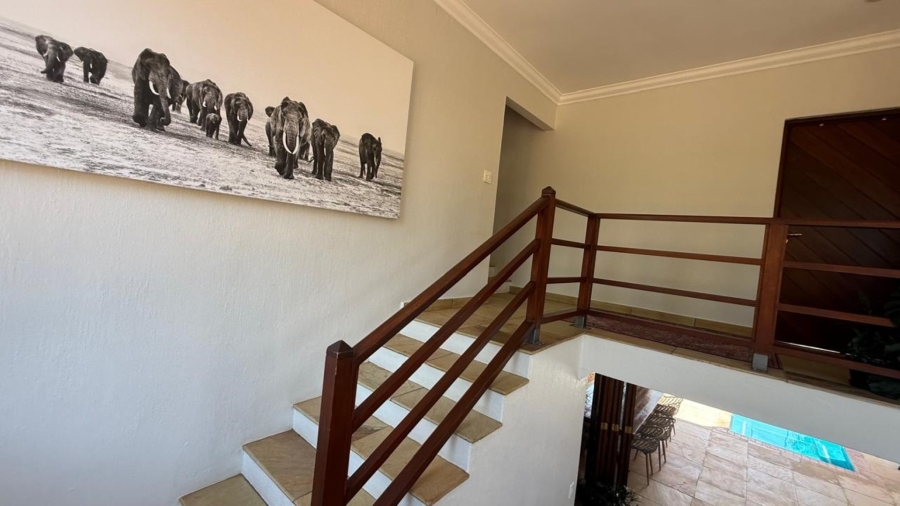 5 Bedroom Property for Sale in White River Country Estate Mpumalanga