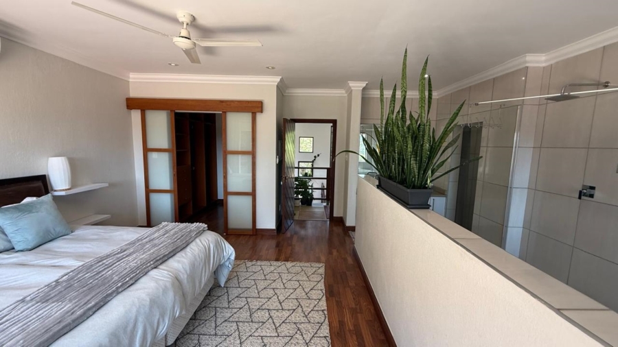 5 Bedroom Property for Sale in White River Country Estate Mpumalanga