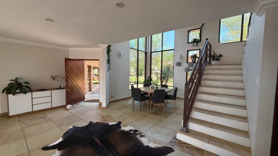 5 Bedroom Property for Sale in White River Country Estate Mpumalanga