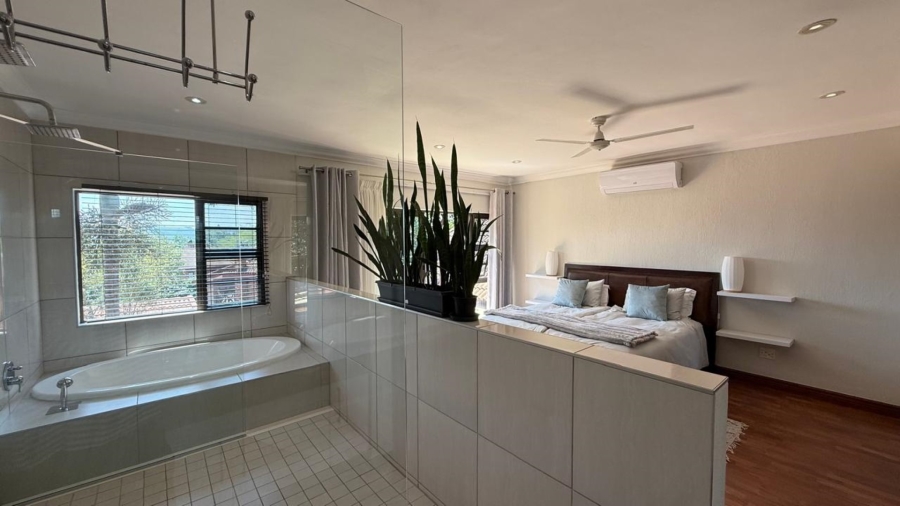 5 Bedroom Property for Sale in White River Country Estate Mpumalanga