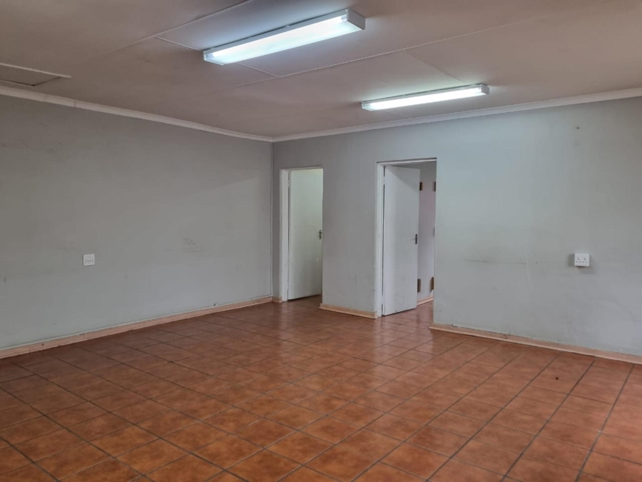 To Let commercial Property for Rent in Sonheuwel Mpumalanga