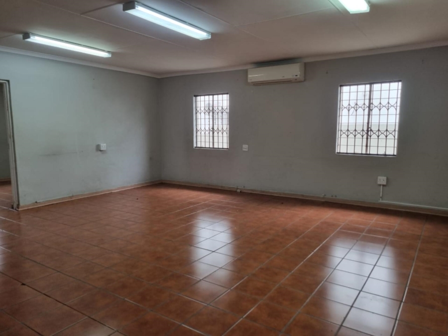 To Let commercial Property for Rent in Sonheuwel Mpumalanga