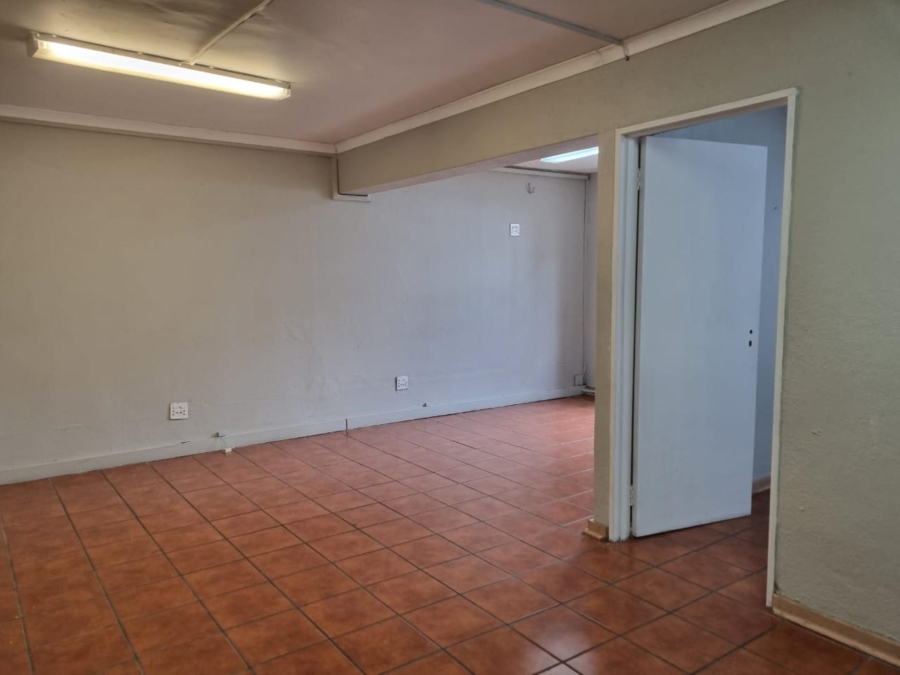 To Let commercial Property for Rent in Sonheuwel Mpumalanga