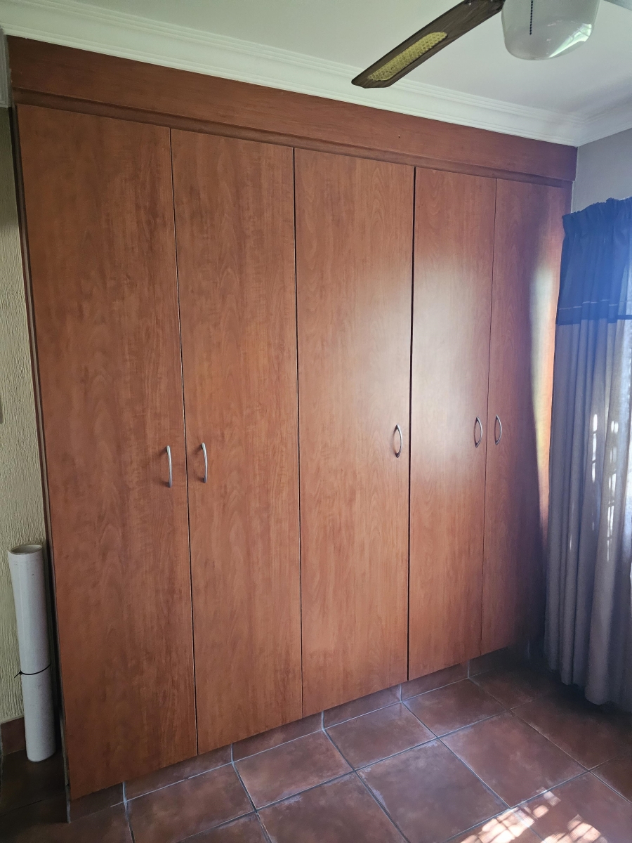 3 Bedroom Property for Sale in Stonehenge Mpumalanga