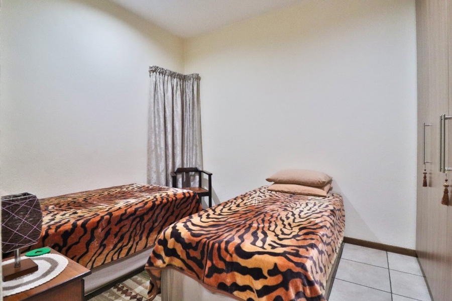 2 Bedroom Property for Sale in Nelspruit Mpumalanga