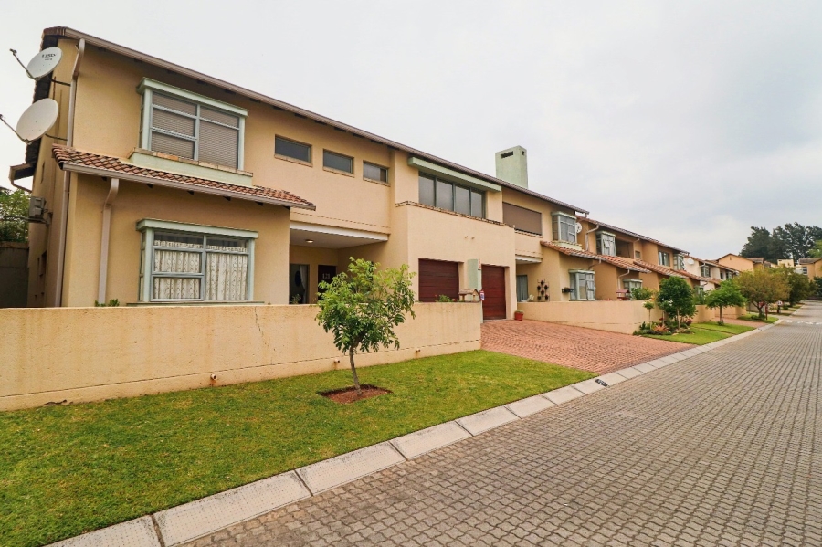 2 Bedroom Property for Sale in Nelspruit Mpumalanga