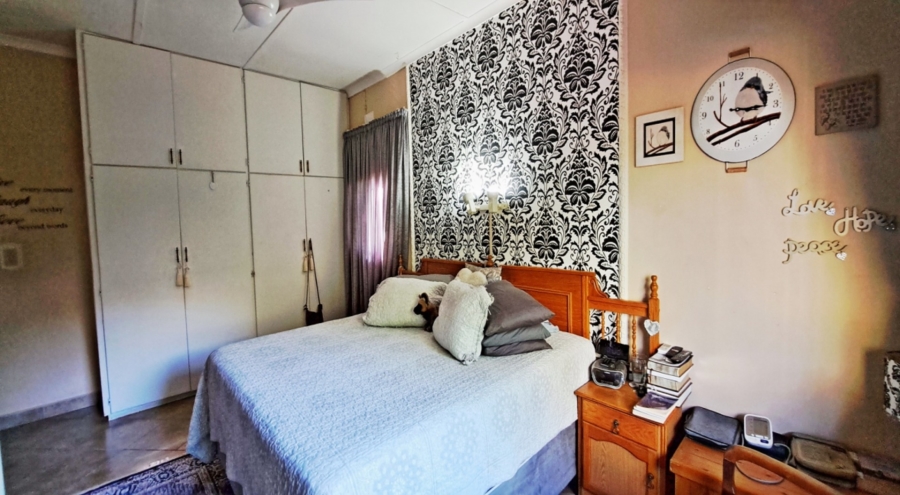 4 Bedroom Property for Sale in Malelane Mpumalanga