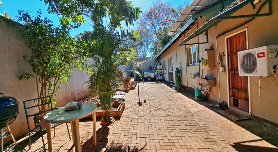 4 Bedroom Property for Sale in Malelane Mpumalanga