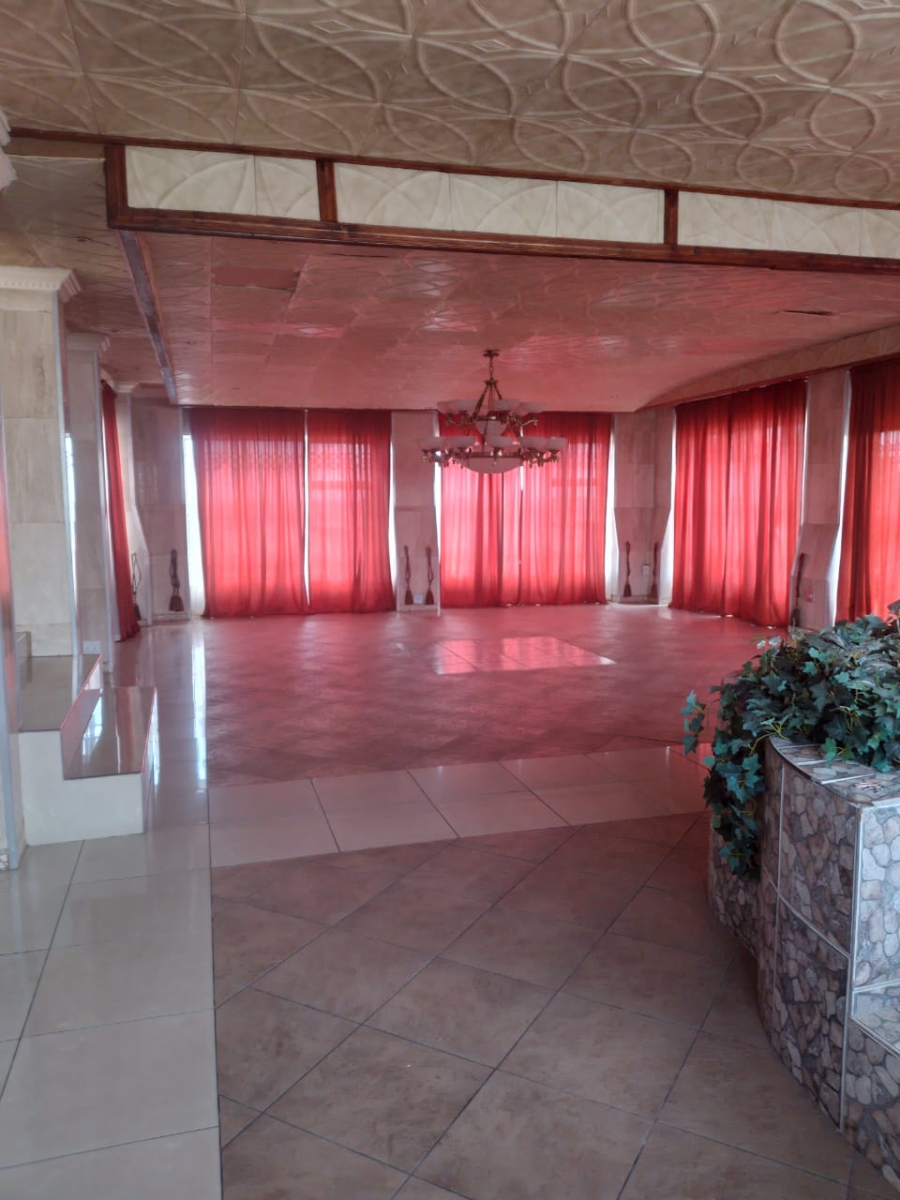 6 Bedroom Property for Sale in Die Heuwel Mpumalanga