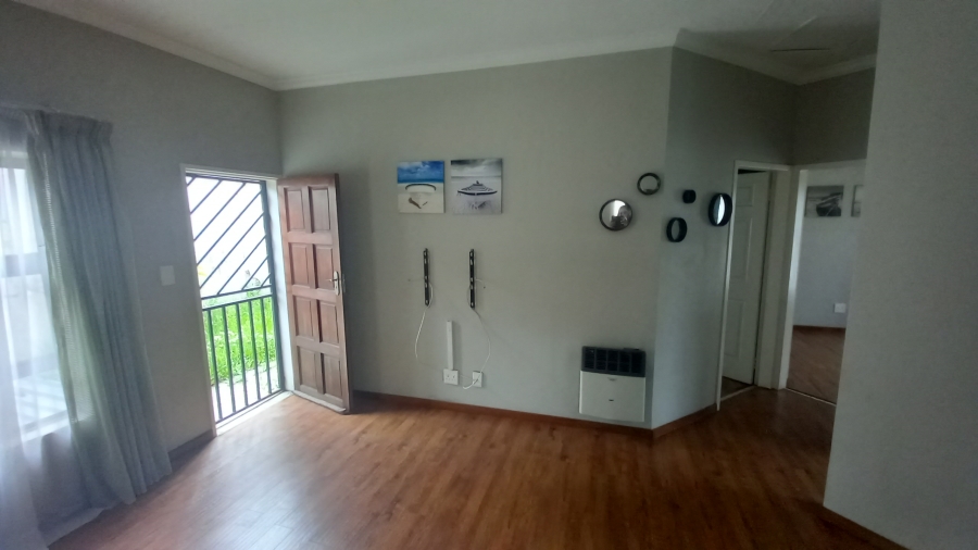 To Let 2 Bedroom Property for Rent in Terra Nova Mpumalanga