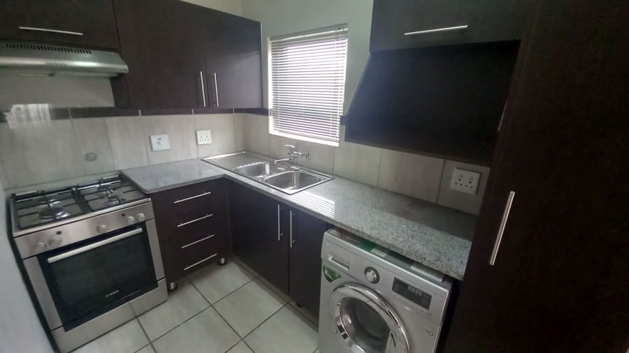 To Let 2 Bedroom Property for Rent in Terra Nova Mpumalanga