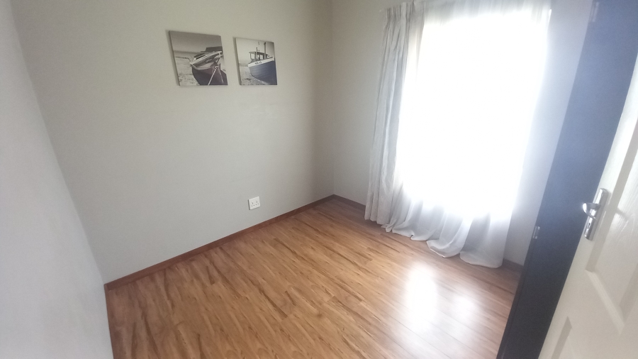 To Let 2 Bedroom Property for Rent in Terra Nova Mpumalanga