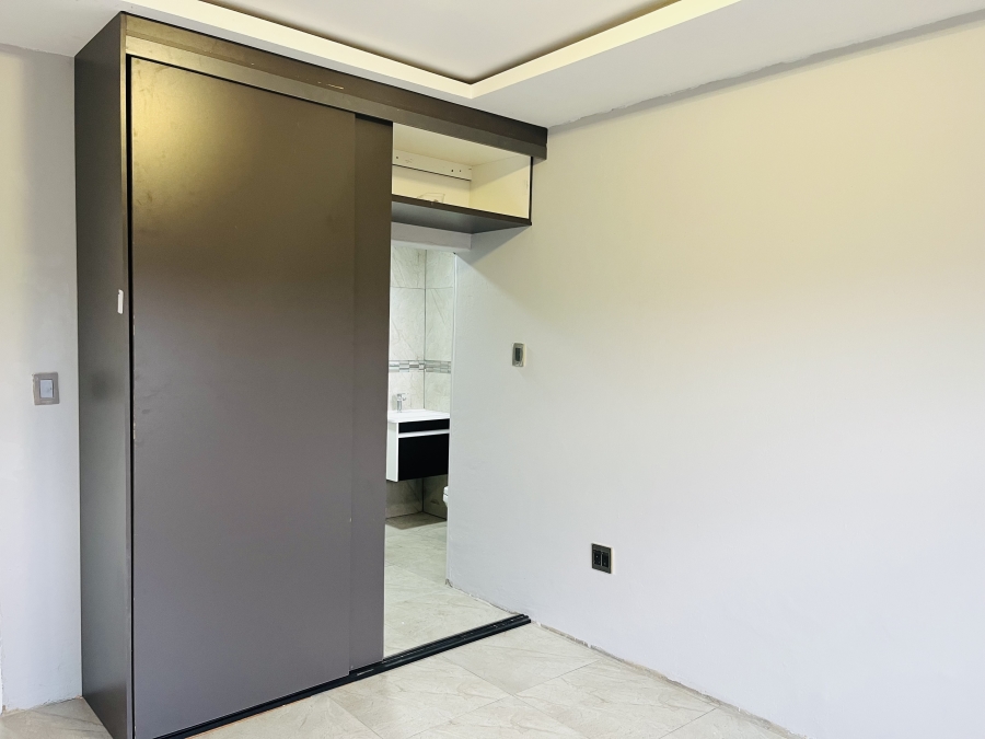 To Let 2 Bedroom Property for Rent in Middelburg Central Mpumalanga