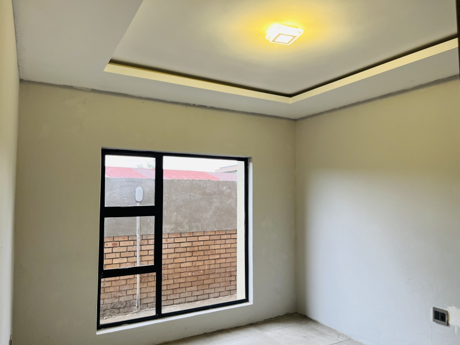 To Let 2 Bedroom Property for Rent in Middelburg Central Mpumalanga