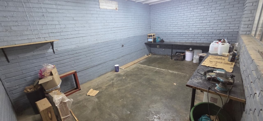 To Let commercial Property for Rent in Nelspruit Industrial Mpumalanga