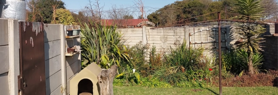 7 Bedroom Property for Sale in Eloff Mpumalanga