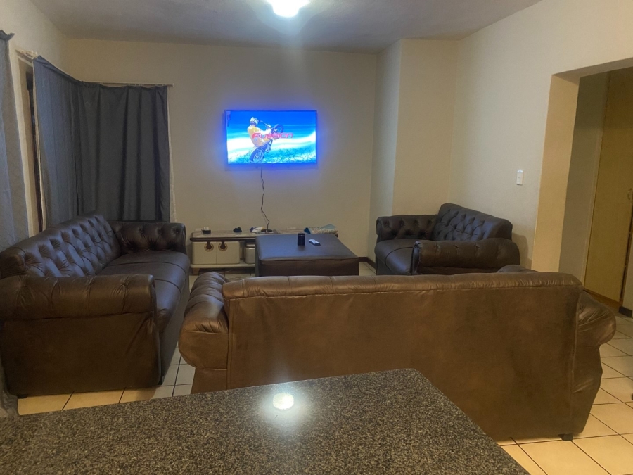 2 Bedroom Property for Sale in White River Ext 18 Mpumalanga