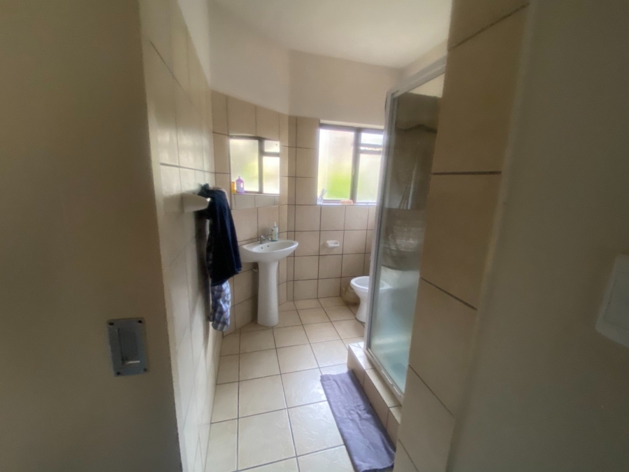 2 Bedroom Property for Sale in White River Ext 18 Mpumalanga