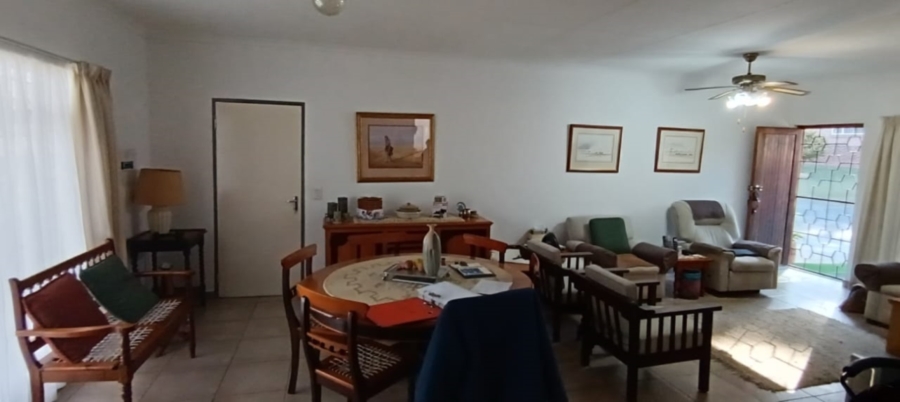 2 Bedroom Property for Sale in White River Mpumalanga