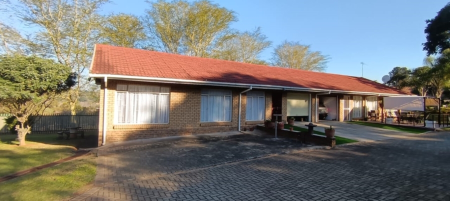 2 Bedroom Property for Sale in White River Mpumalanga