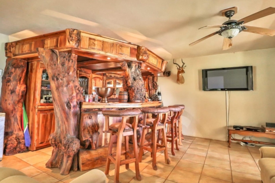 5 Bedroom Property for Sale in White River Mpumalanga