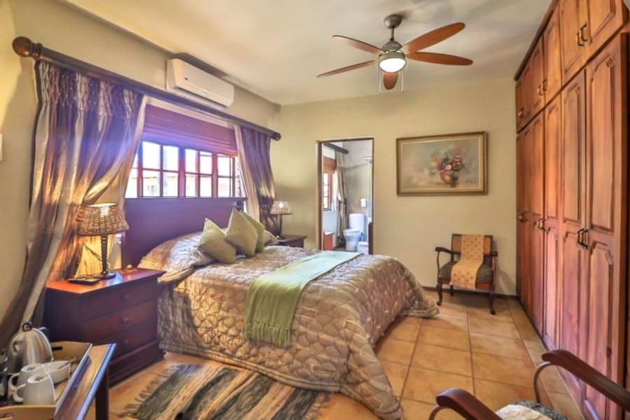 5 Bedroom Property for Sale in White River Mpumalanga