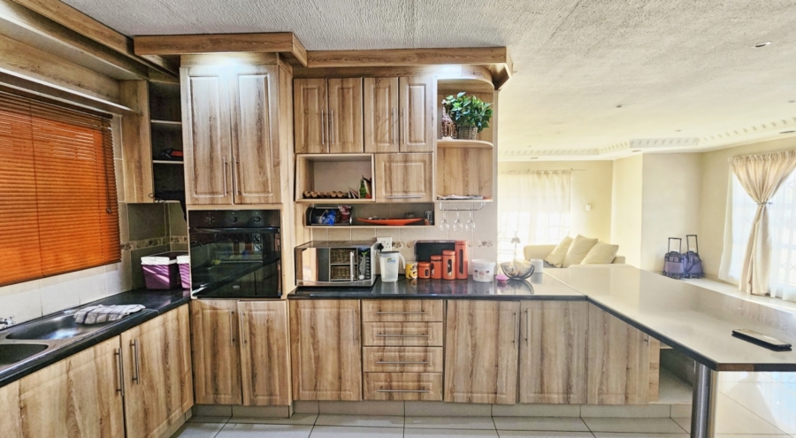 3 Bedroom Property for Sale in Malelane Mpumalanga