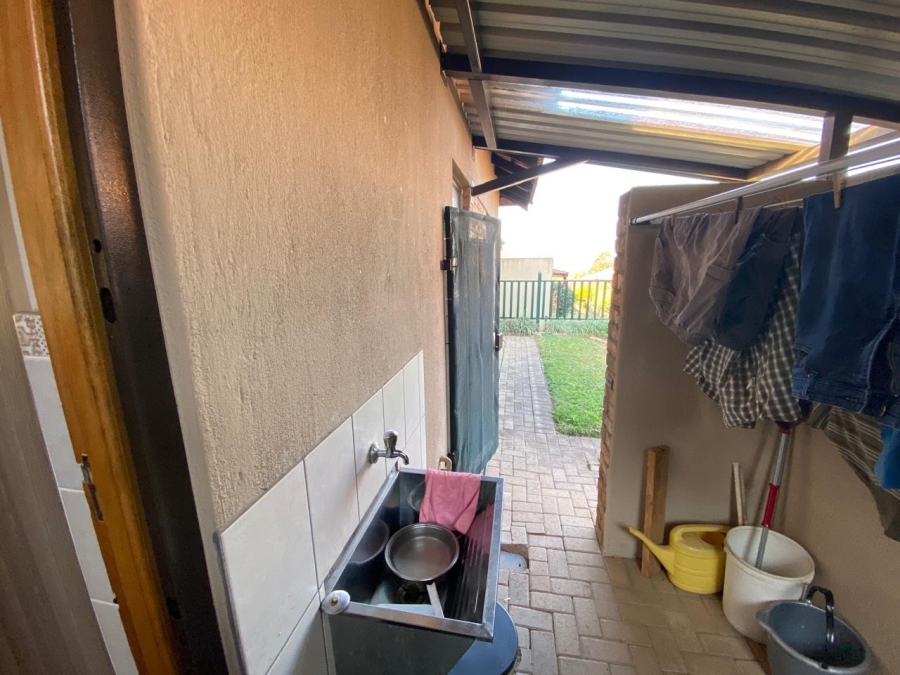 2 Bedroom Property for Sale in White River Mpumalanga