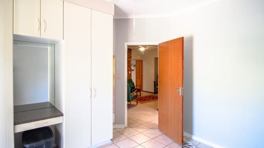 5 Bedroom Property for Sale in White River Estates Mpumalanga