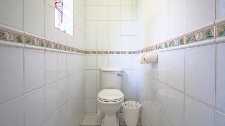 5 Bedroom Property for Sale in White River Estates Mpumalanga