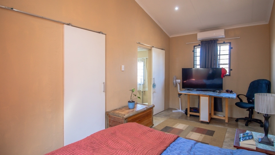 5 Bedroom Property for Sale in White River Estates Mpumalanga