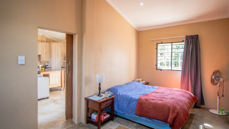 5 Bedroom Property for Sale in White River Estates Mpumalanga