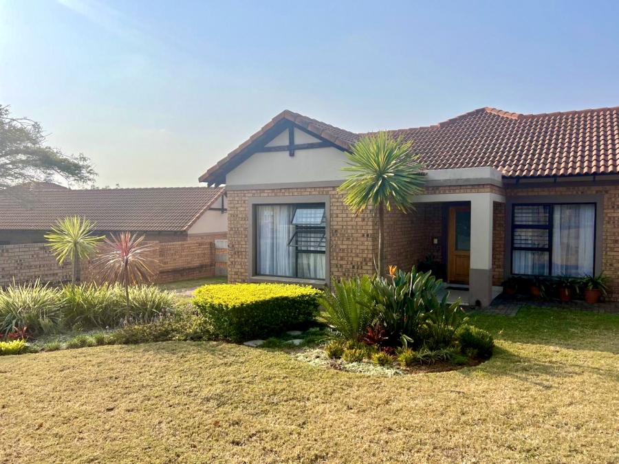 3 Bedroom Property for Sale in Bateleur Estate Mpumalanga