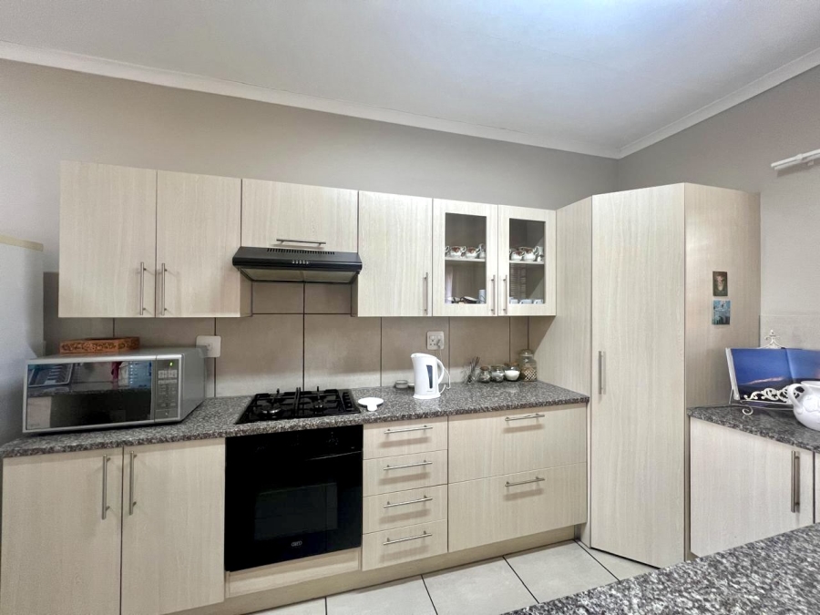 3 Bedroom Property for Sale in Bateleur Estate Mpumalanga