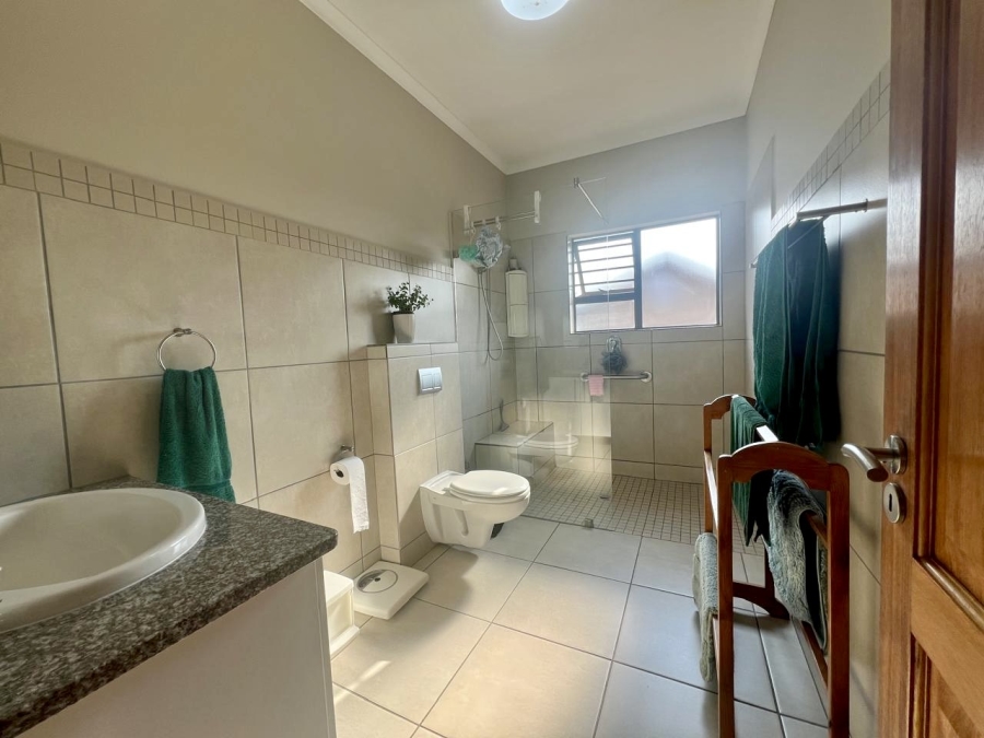 3 Bedroom Property for Sale in Bateleur Estate Mpumalanga