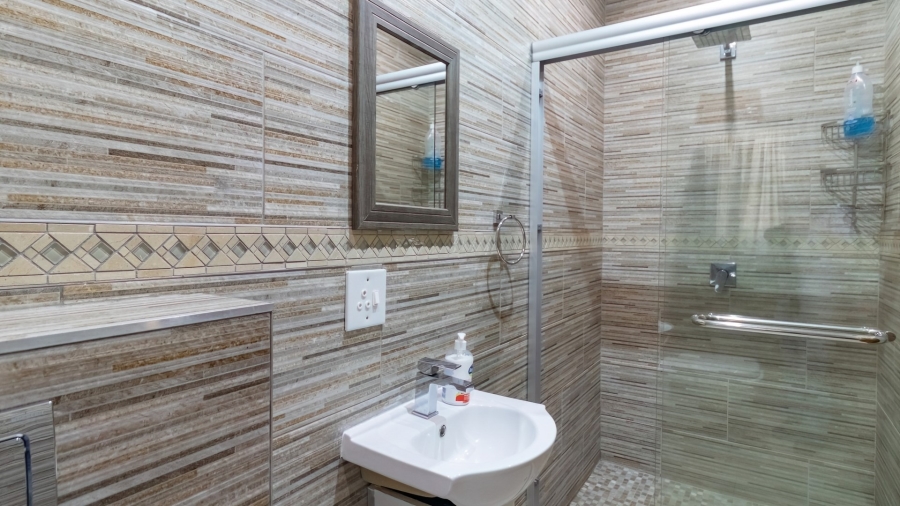 5 Bedroom Property for Sale in Wild Fig Country Estate Mpumalanga