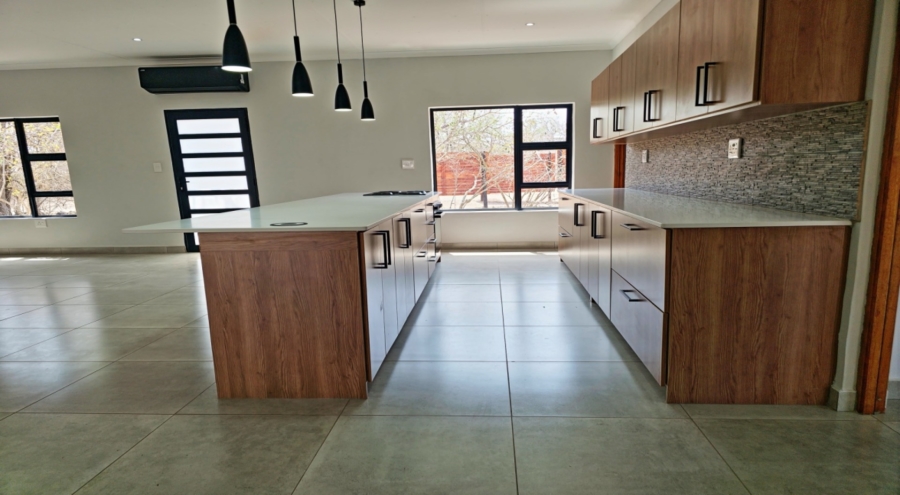 3 Bedroom Property for Sale in Marloth Park Mpumalanga