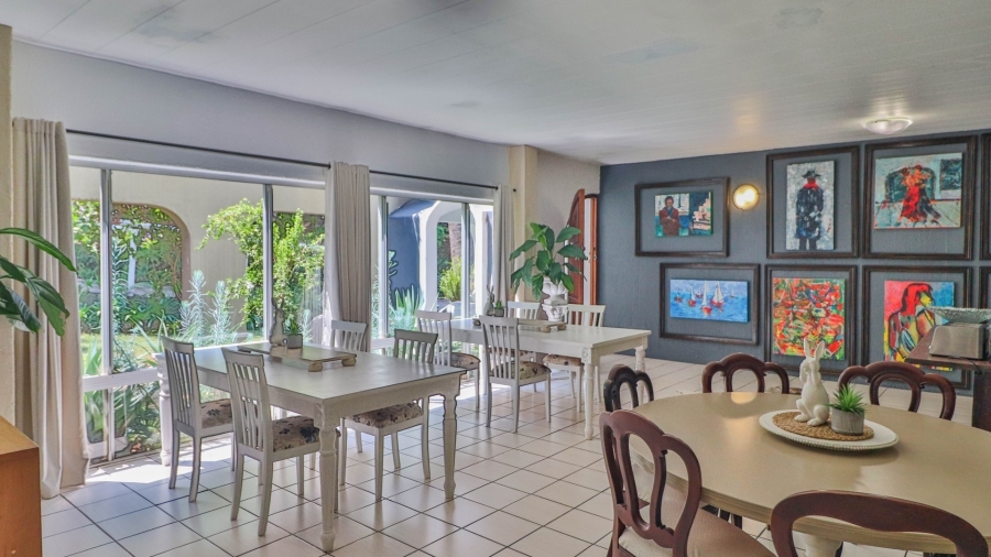 8 Bedroom Property for Sale in Colts Hill Mpumalanga