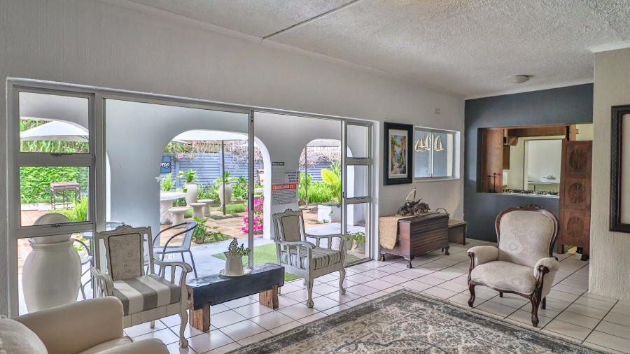 8 Bedroom Property for Sale in Colts Hill Mpumalanga