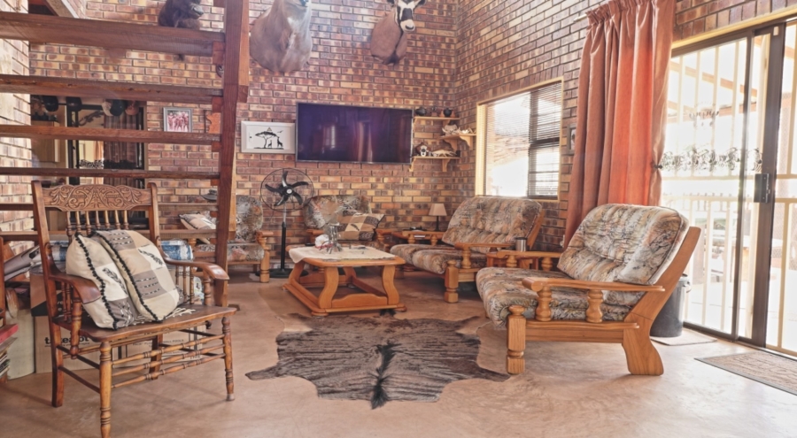 3 Bedroom Property for Sale in Marloth Park Mpumalanga