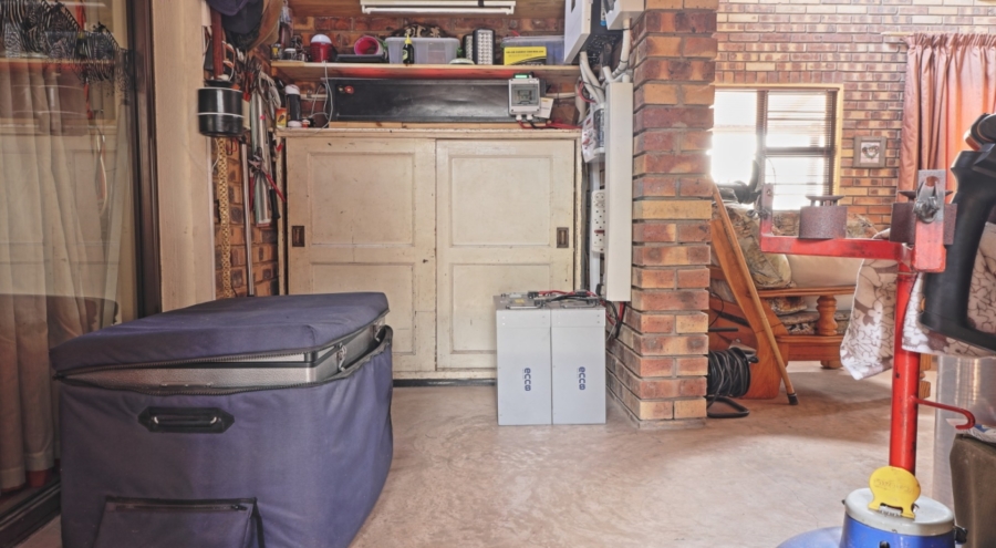 3 Bedroom Property for Sale in Marloth Park Mpumalanga