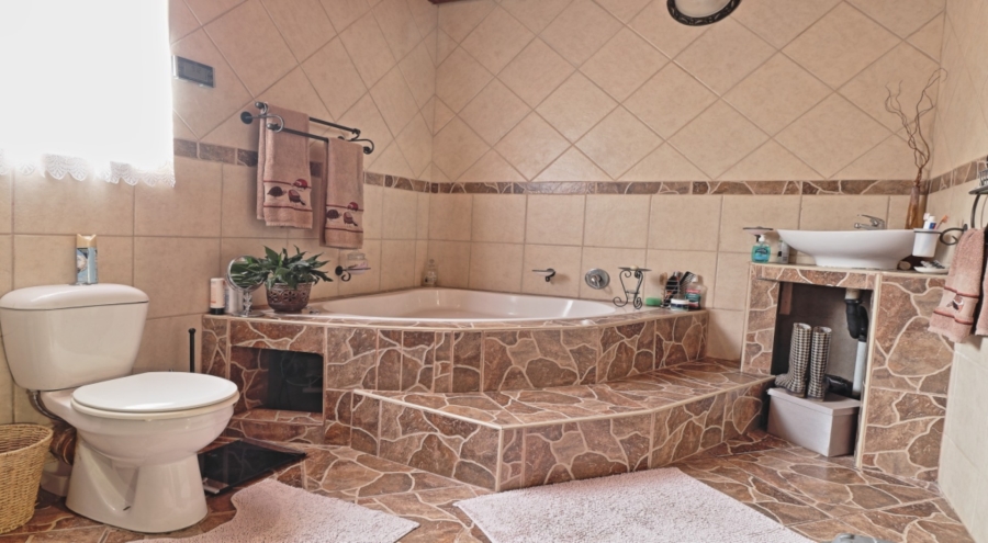 2 Bedroom Property for Sale in Marloth Park Mpumalanga