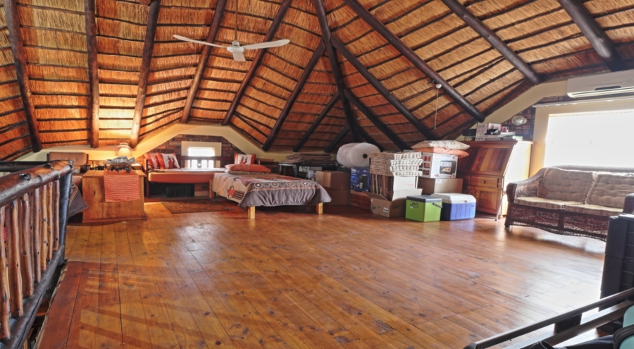 2 Bedroom Property for Sale in Marloth Park Mpumalanga