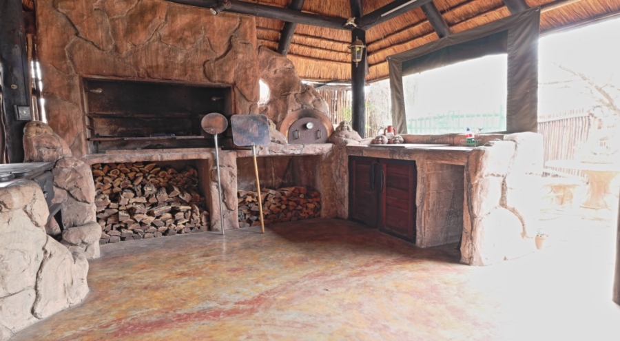 2 Bedroom Property for Sale in Marloth Park Mpumalanga