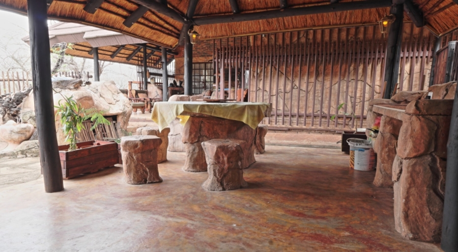 2 Bedroom Property for Sale in Marloth Park Mpumalanga