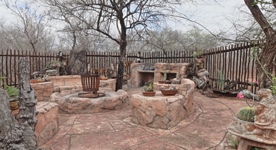 2 Bedroom Property for Sale in Marloth Park Mpumalanga